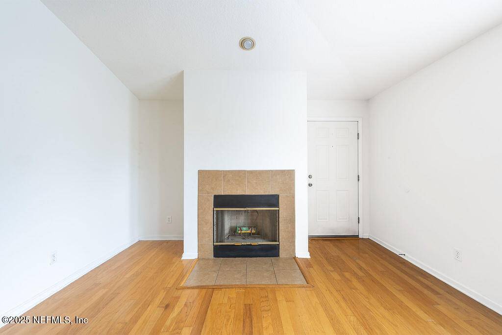 Jacksonville Beach, FL 32250,168 JARDIN DE MER PL #168