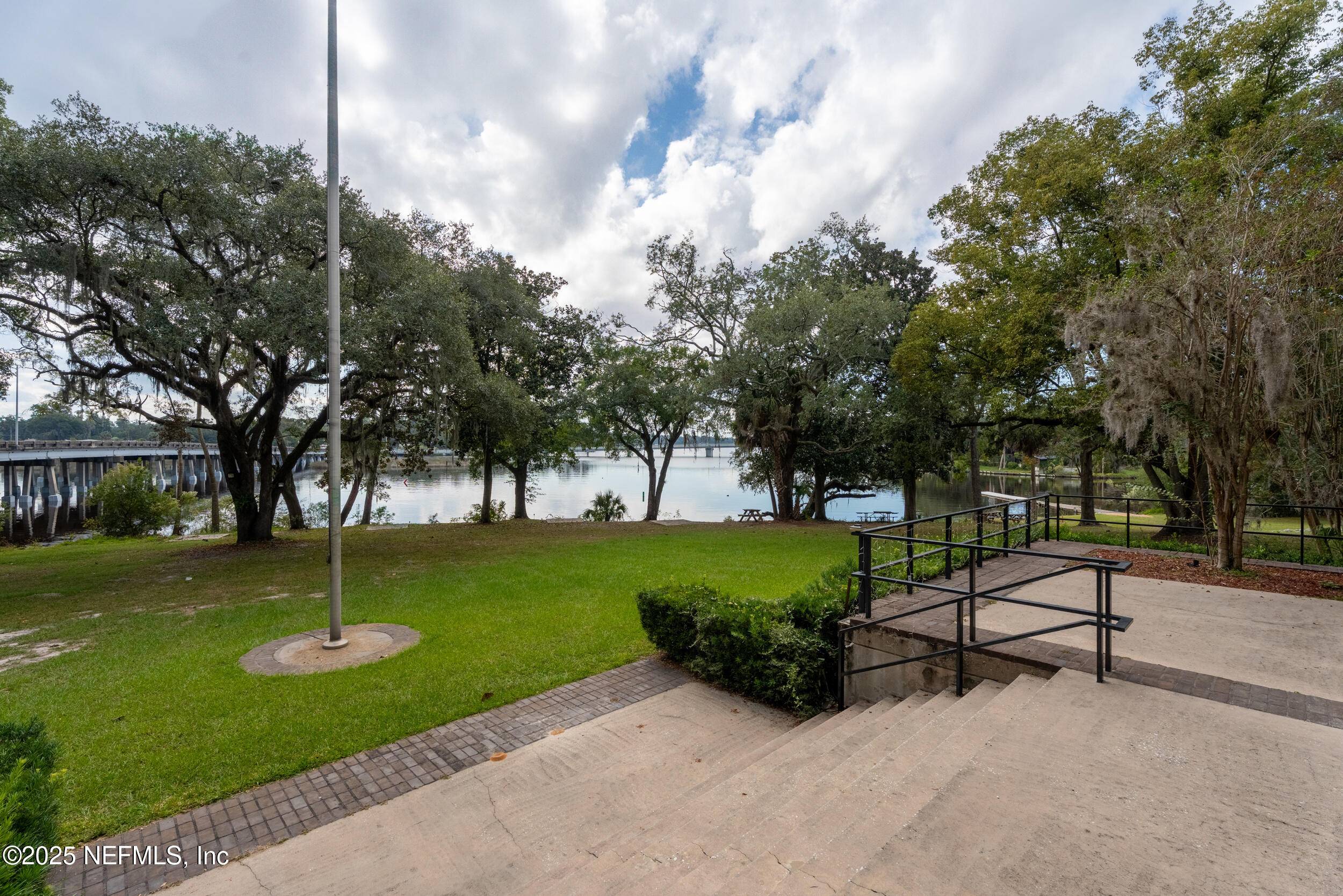 Jacksonville, FL 32211,644 CESERY BLVD