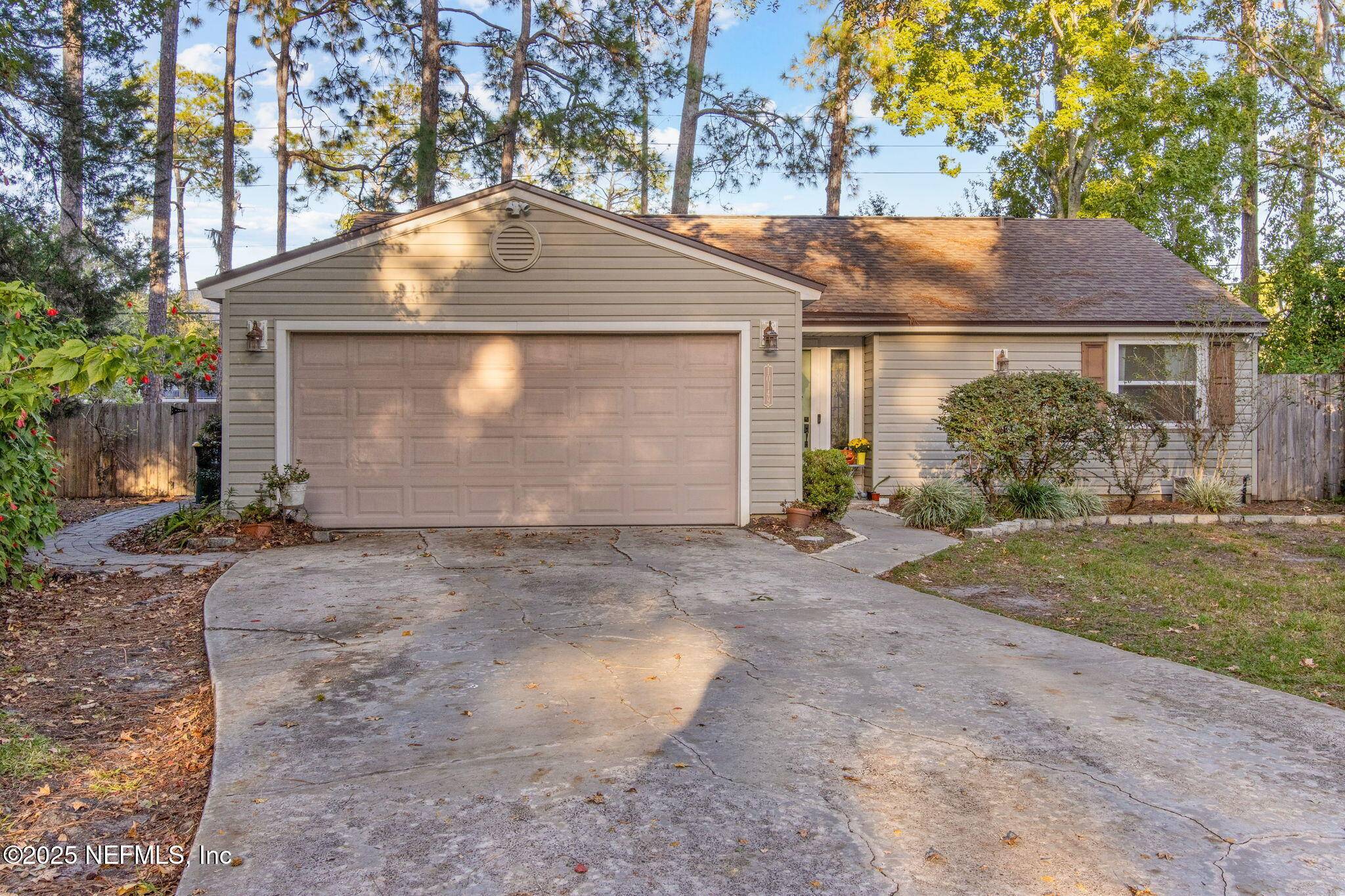 Jacksonville, FL 32257,10149 SUMMER PINES CT