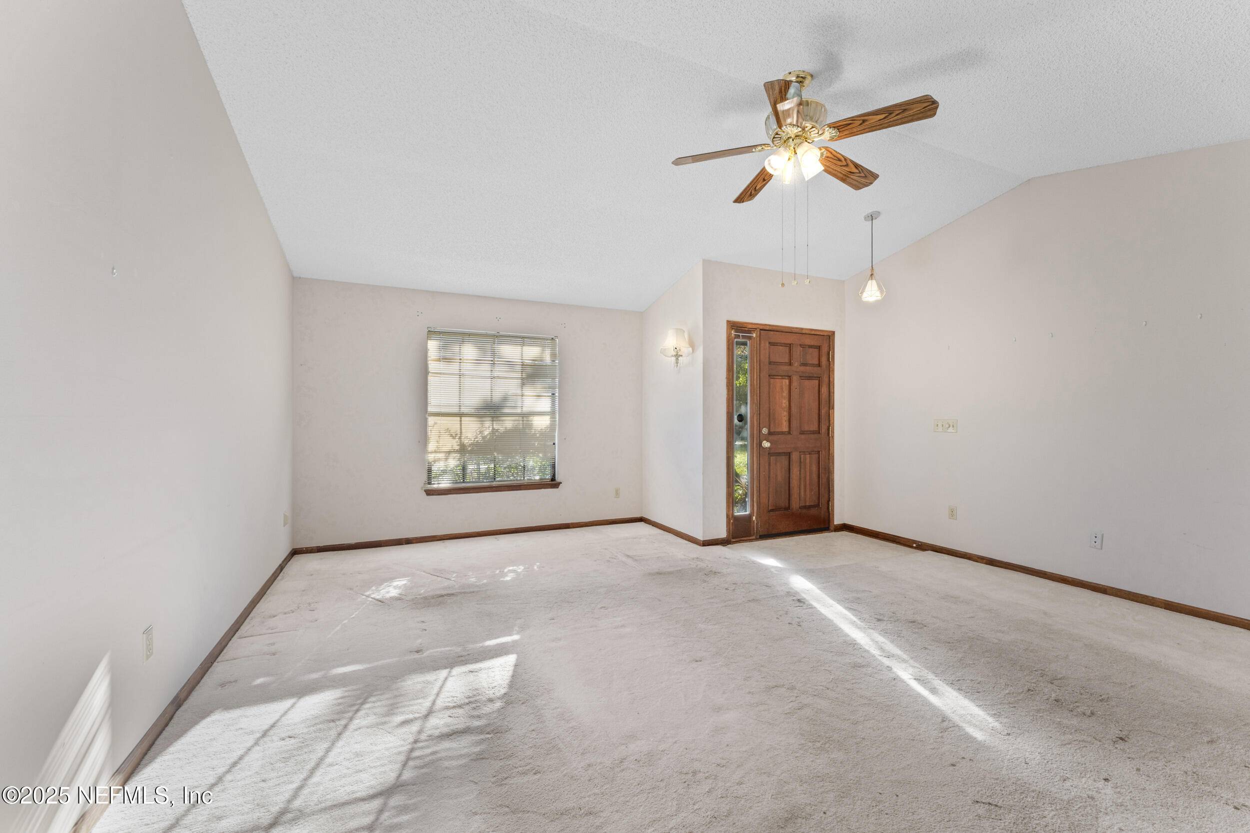 Jacksonville, FL 32225,937 ALLDERDICE CT