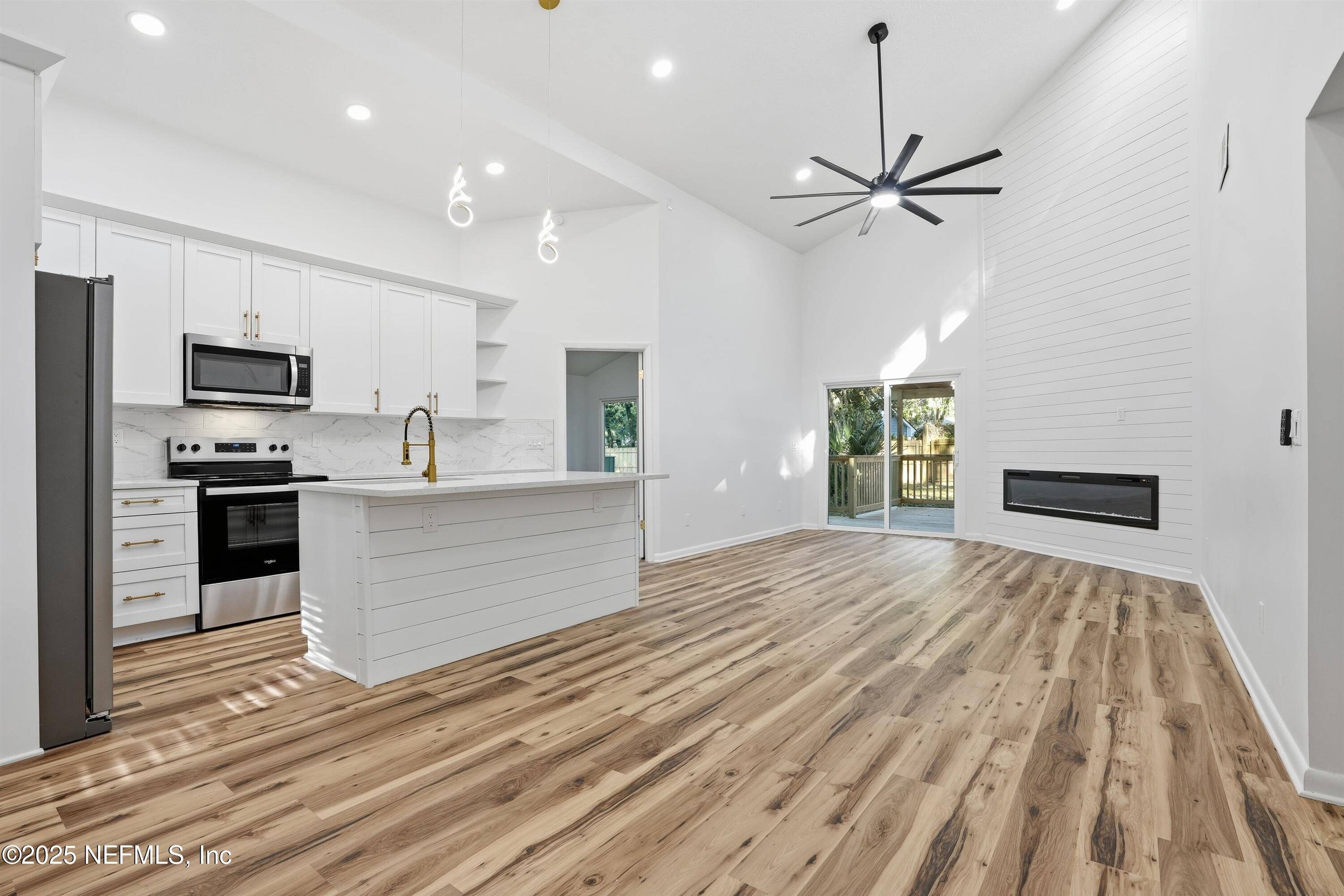 Jacksonville, FL 32225,11573 KELVYN GROVE PL