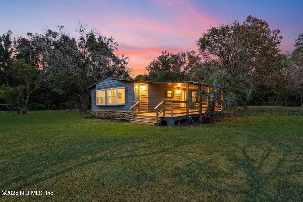 Bunnell, FL 32110,560 QUARTER HORSE LN