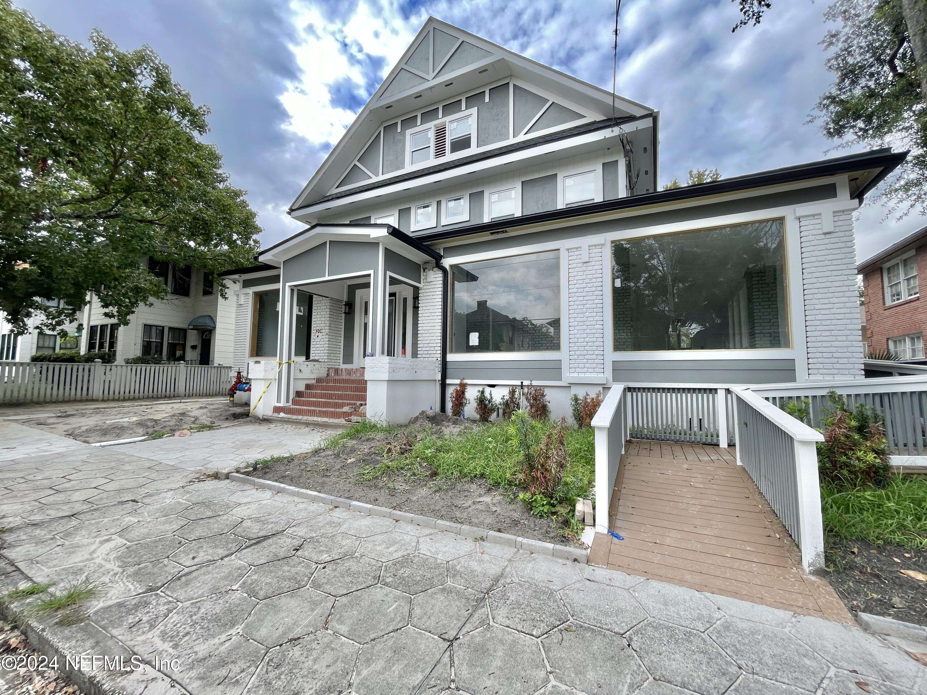 Jacksonville, FL 32204,2345 PARK ST