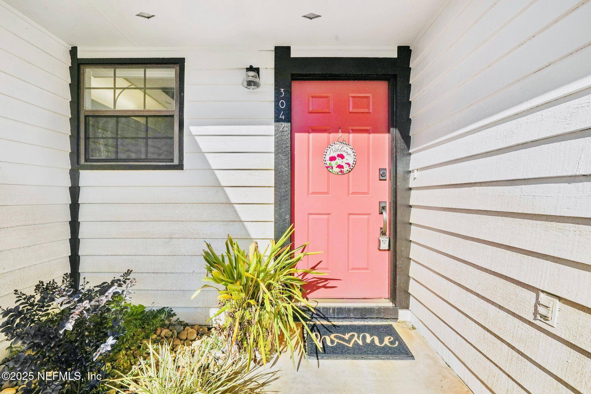 Jacksonville, FL 32225,3042 HAMPSTEAD DR DR