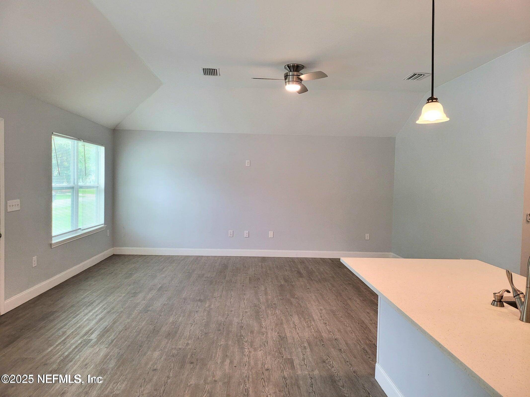 Orange Park, FL 32073,1978 SOLOMON ST