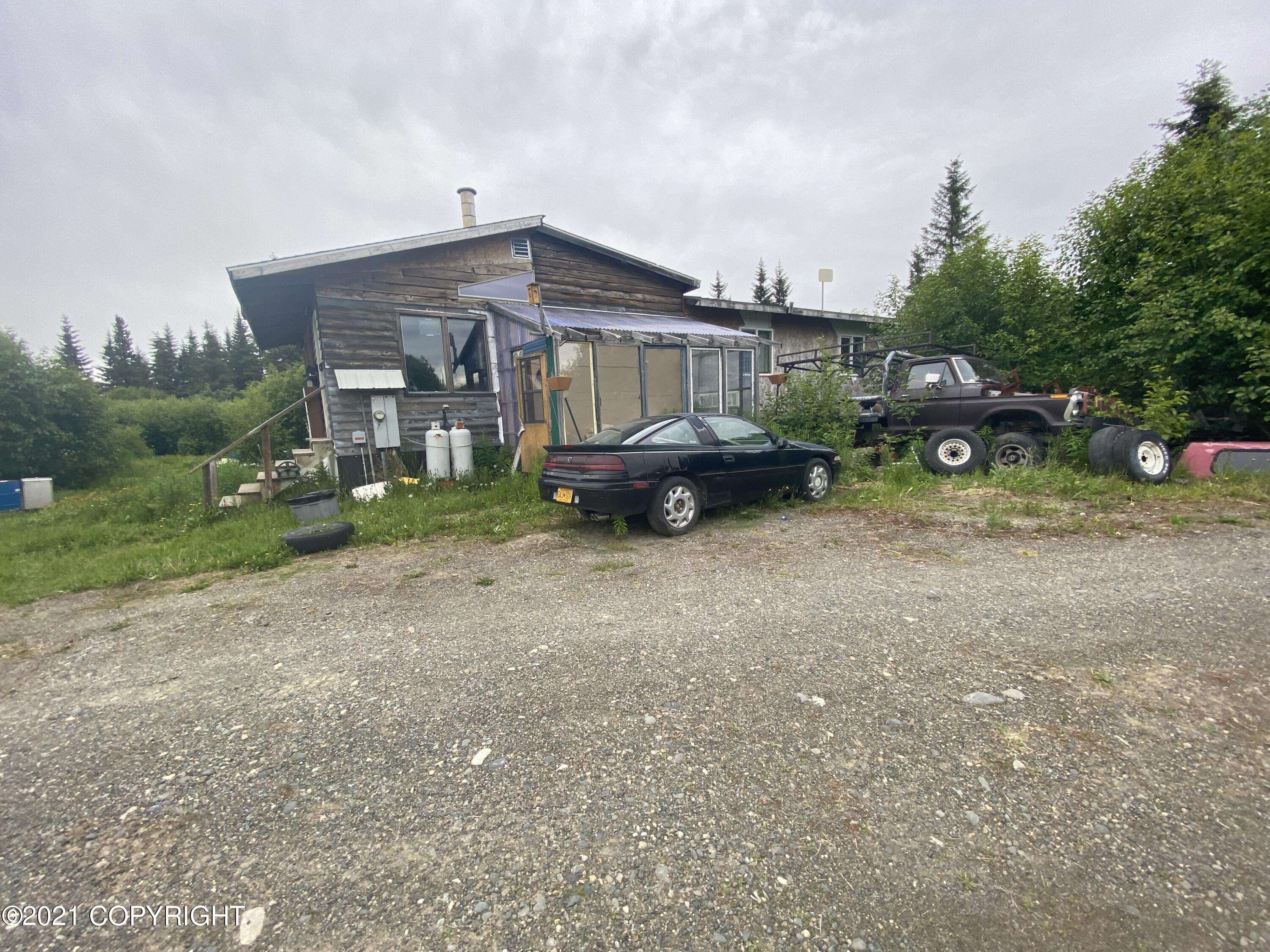 Ninilchik, AK 99639,67510 Berussa RD