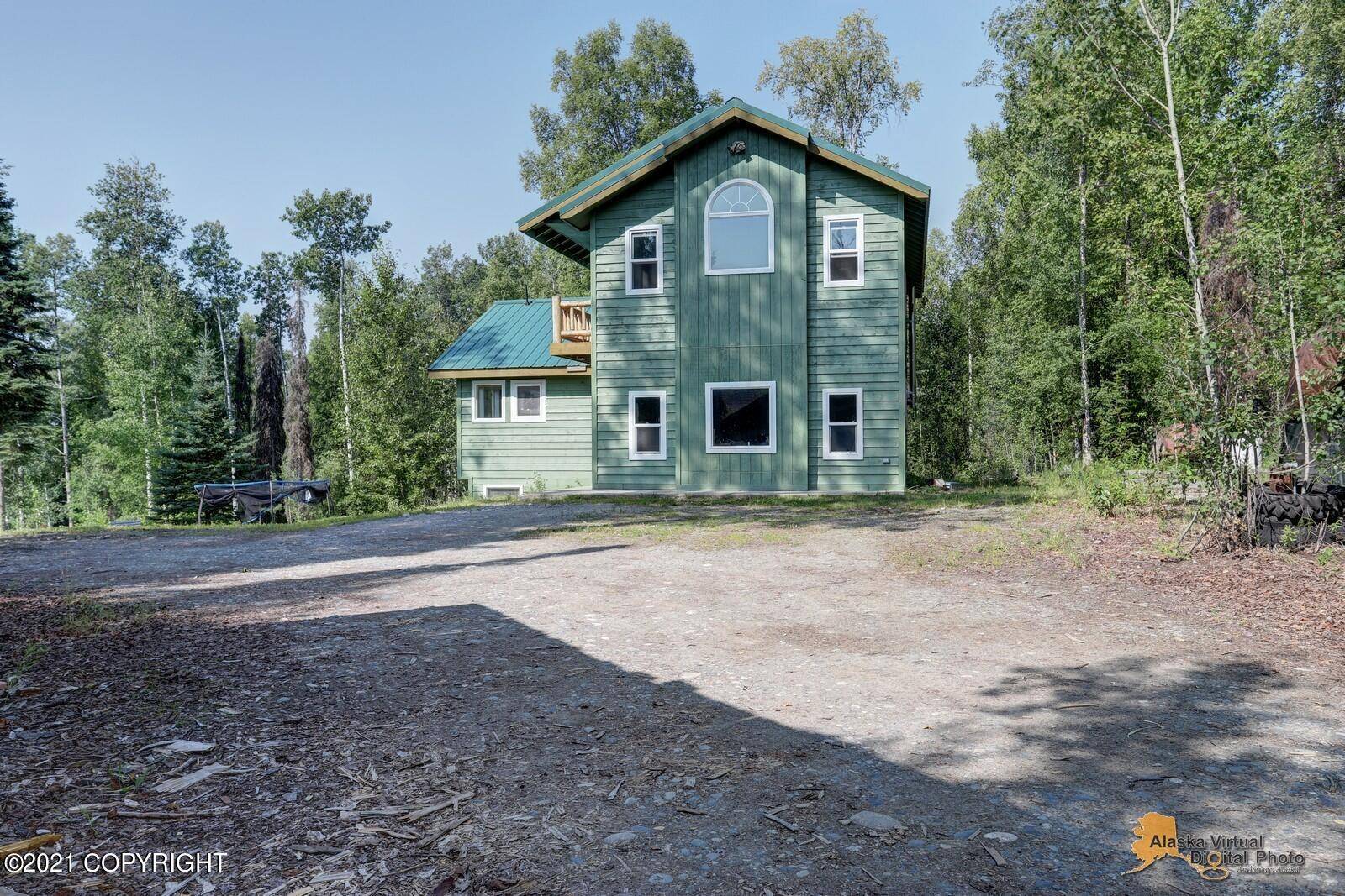 Talkeetna, AK 99676,41204 S Parks HWY