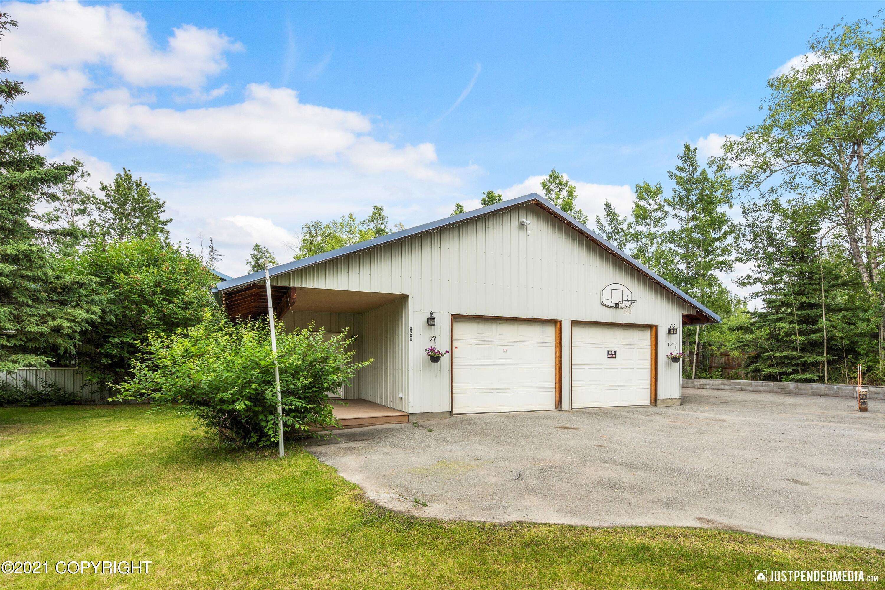 Wasilla, AK 99654,2900 N Lovers LN