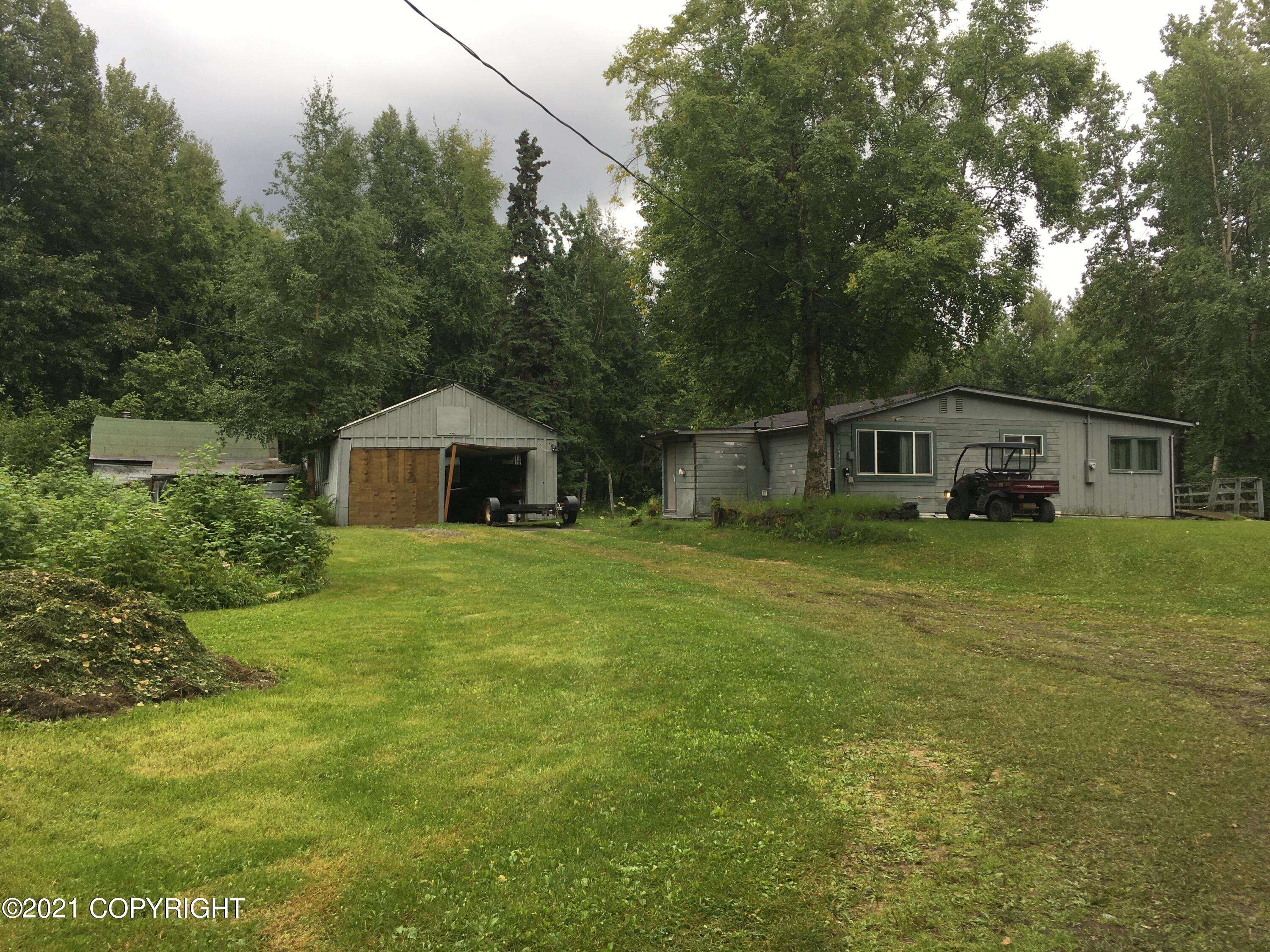 Anchorage, AK 99516,15311 Snowshoe LN