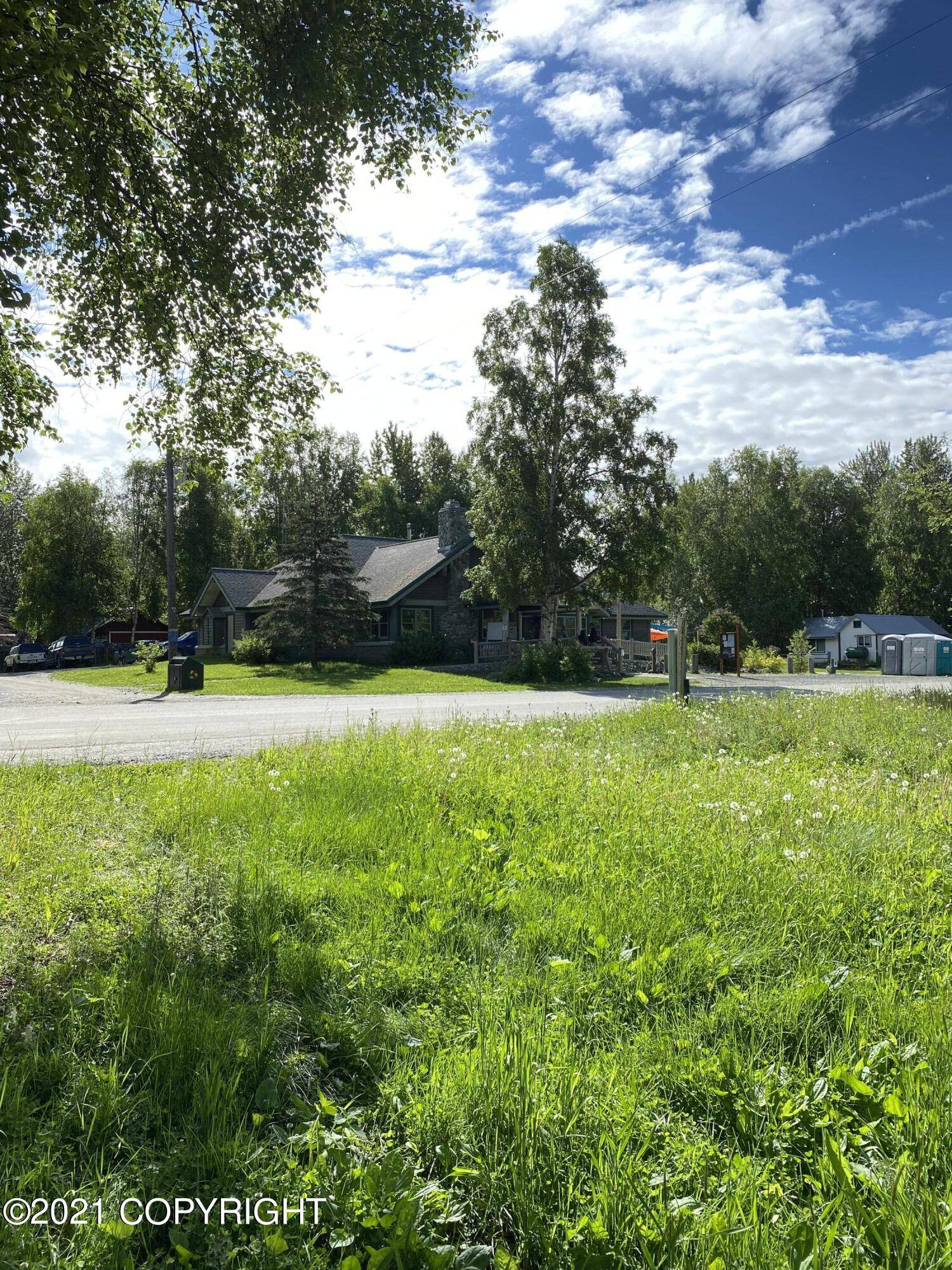 Talkeetna, AK 99676,22220 S B ST