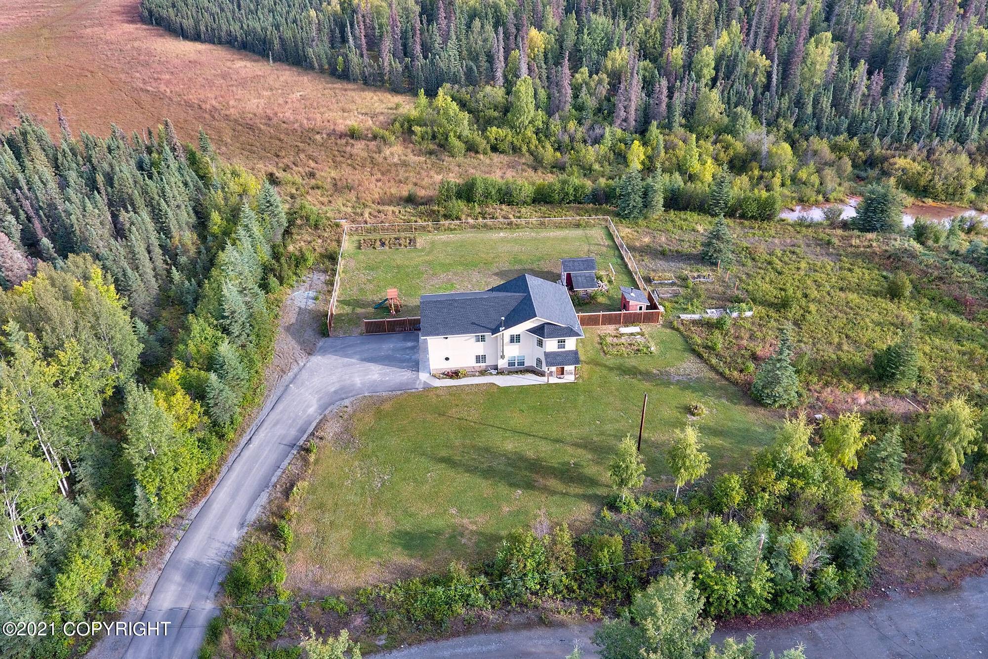 Kenai, AK 99611,716 Linwood LN