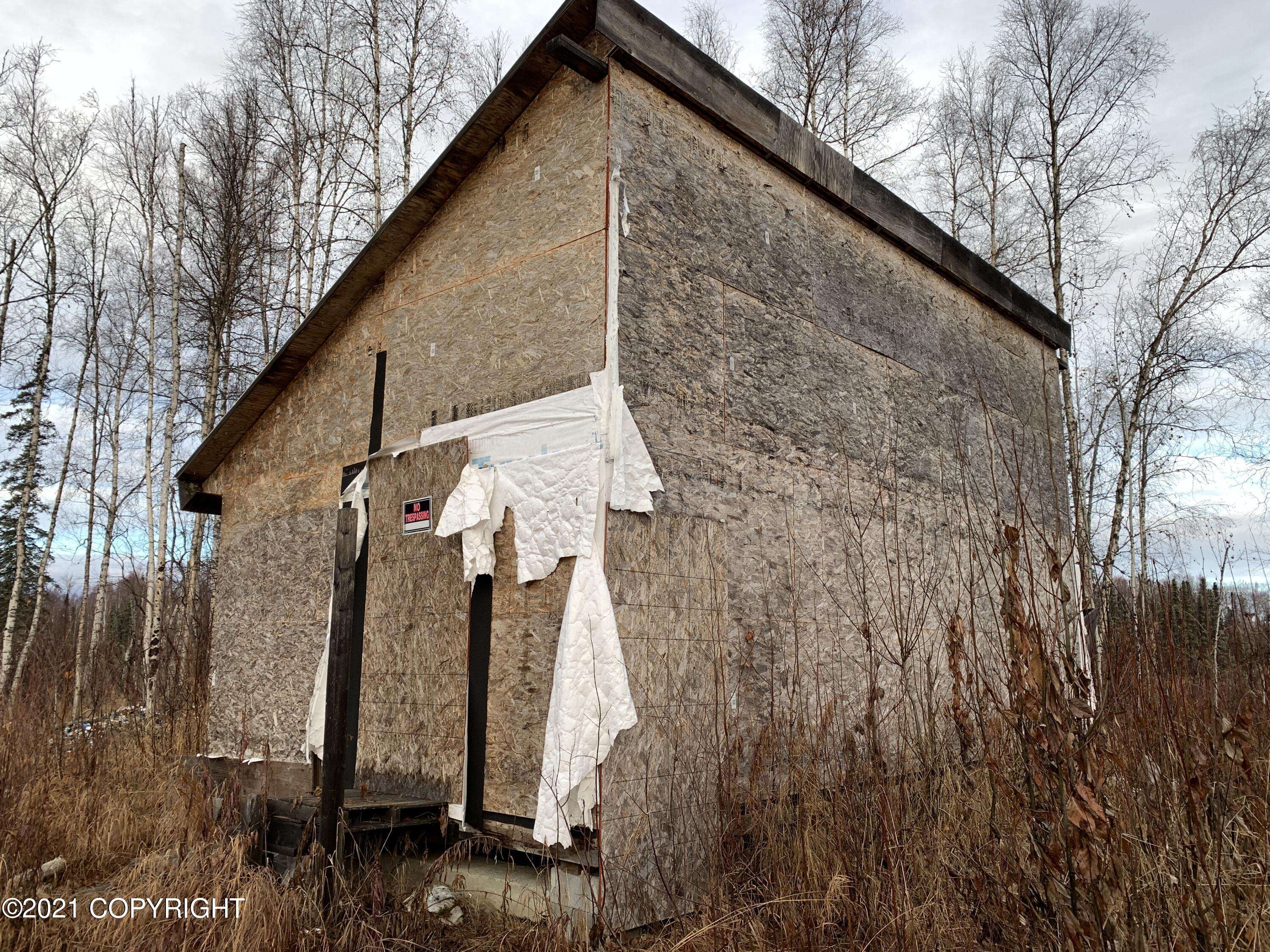 Talkeetna, AK 99676,41639 S Haida CIR