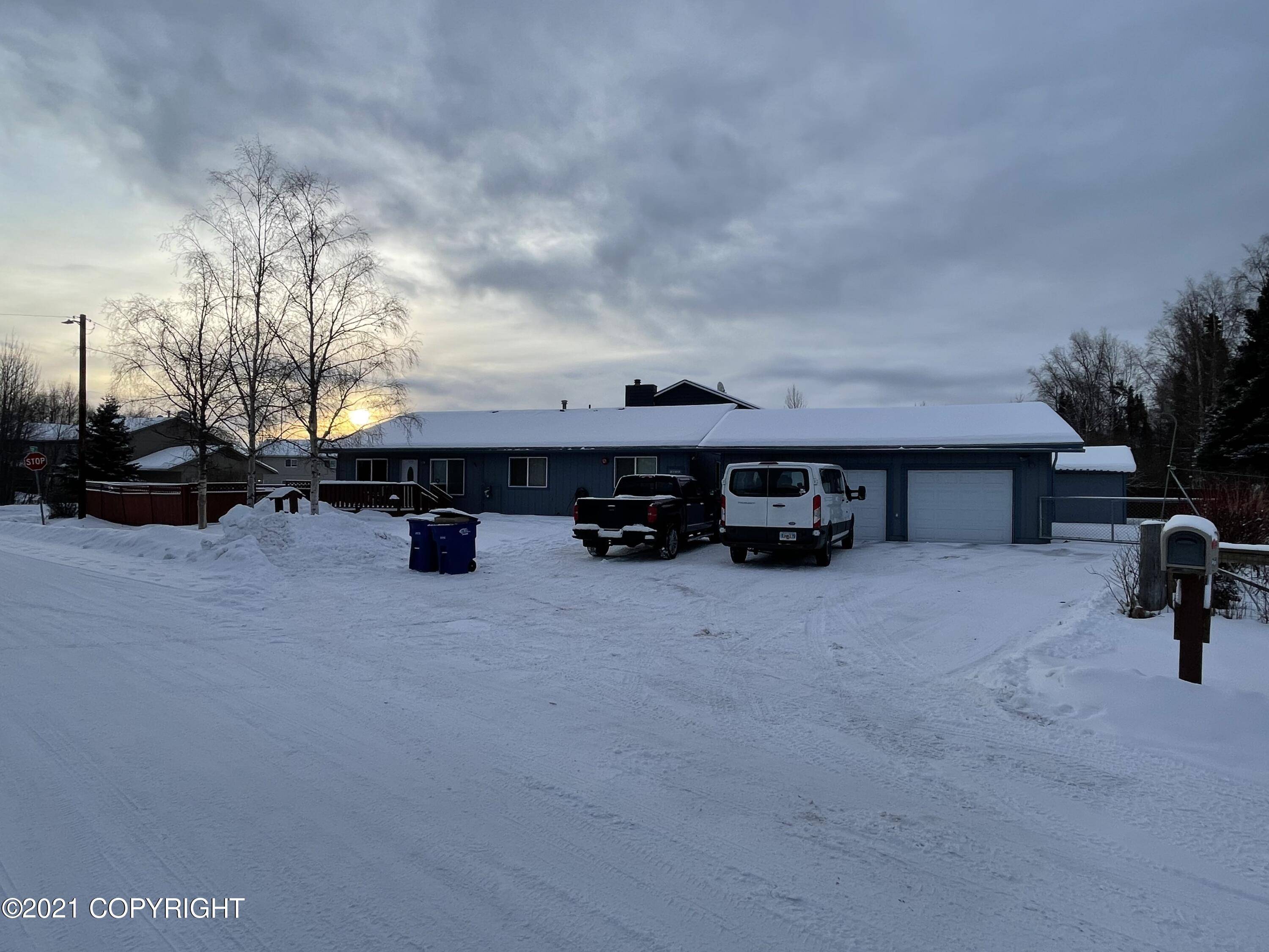 Anchorage, AK 99502,9036 Kruger DR