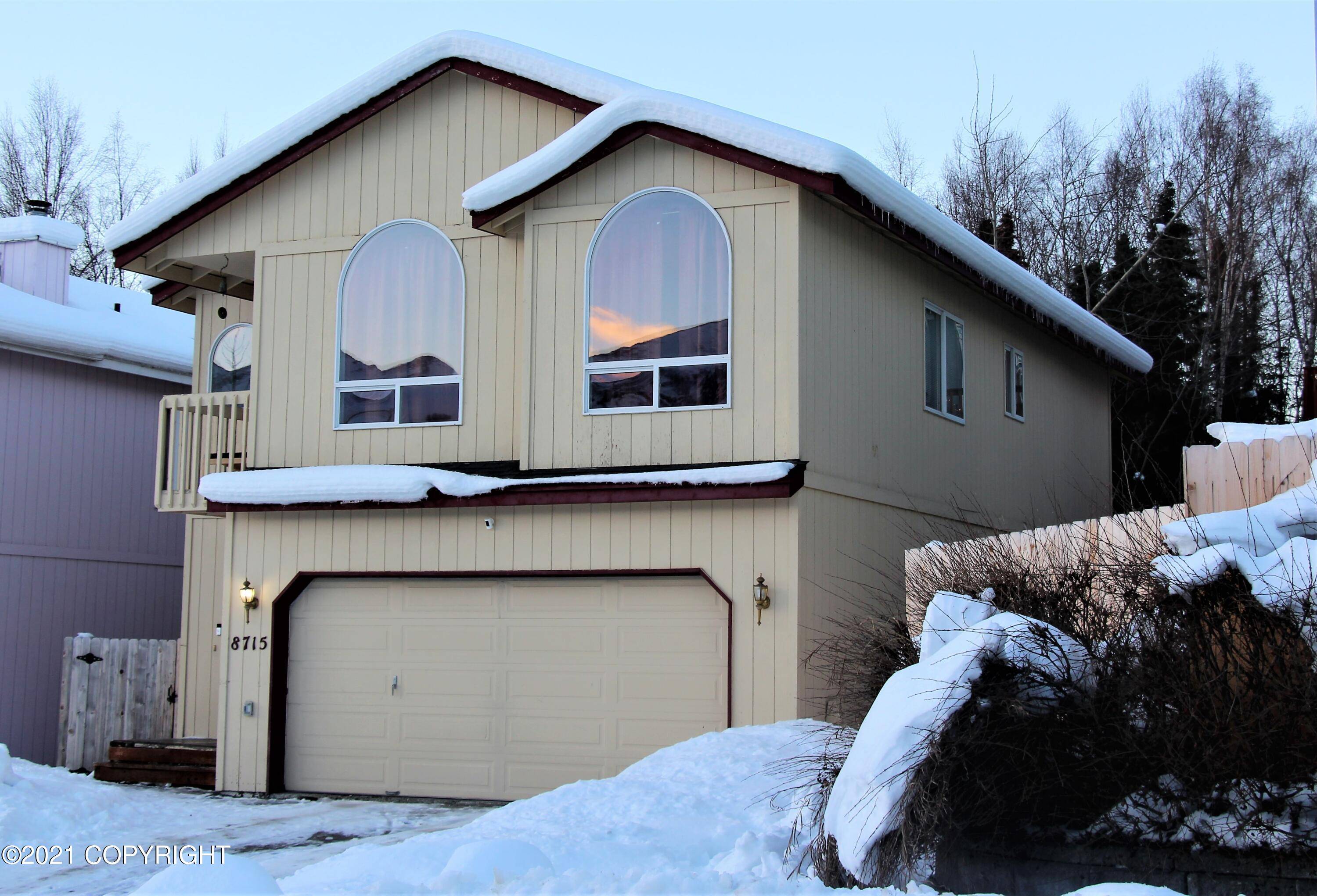 Anchorage, AK 99504,8715 Cross Pointe LOOP