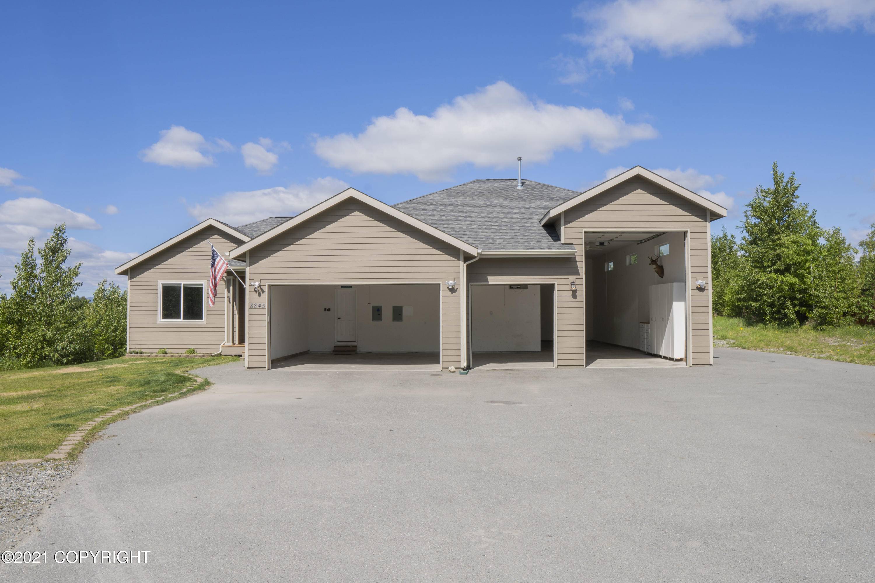 Palmer, AK 99645,8845 E Kilkenny DR