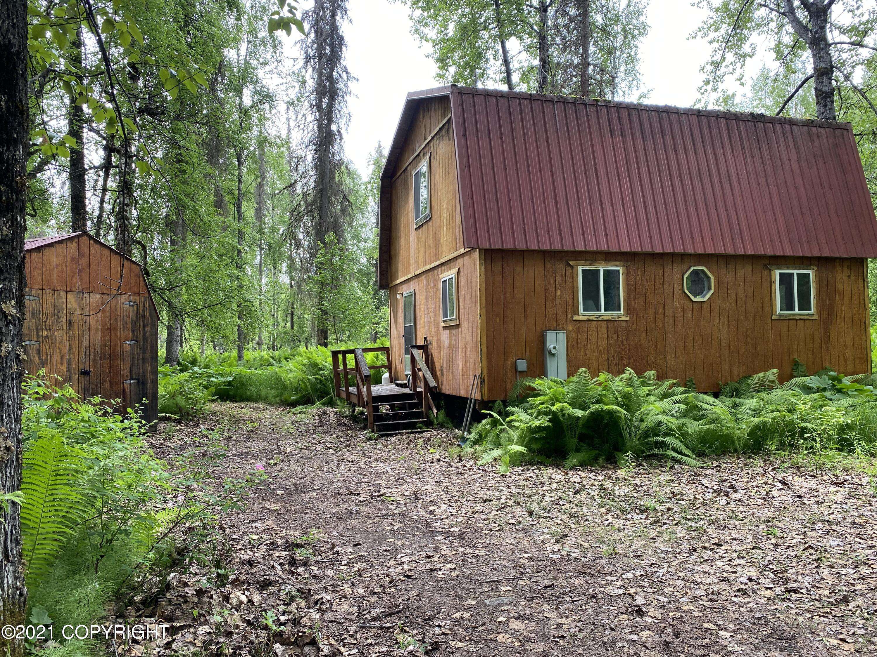 Talkeetna, AK 99676,15355 Mercedes DR