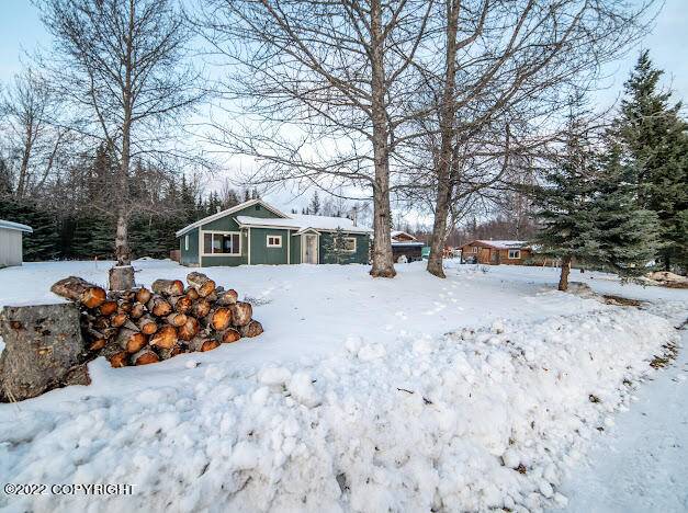 Kenai, AK 99611,1111 Kiana LN