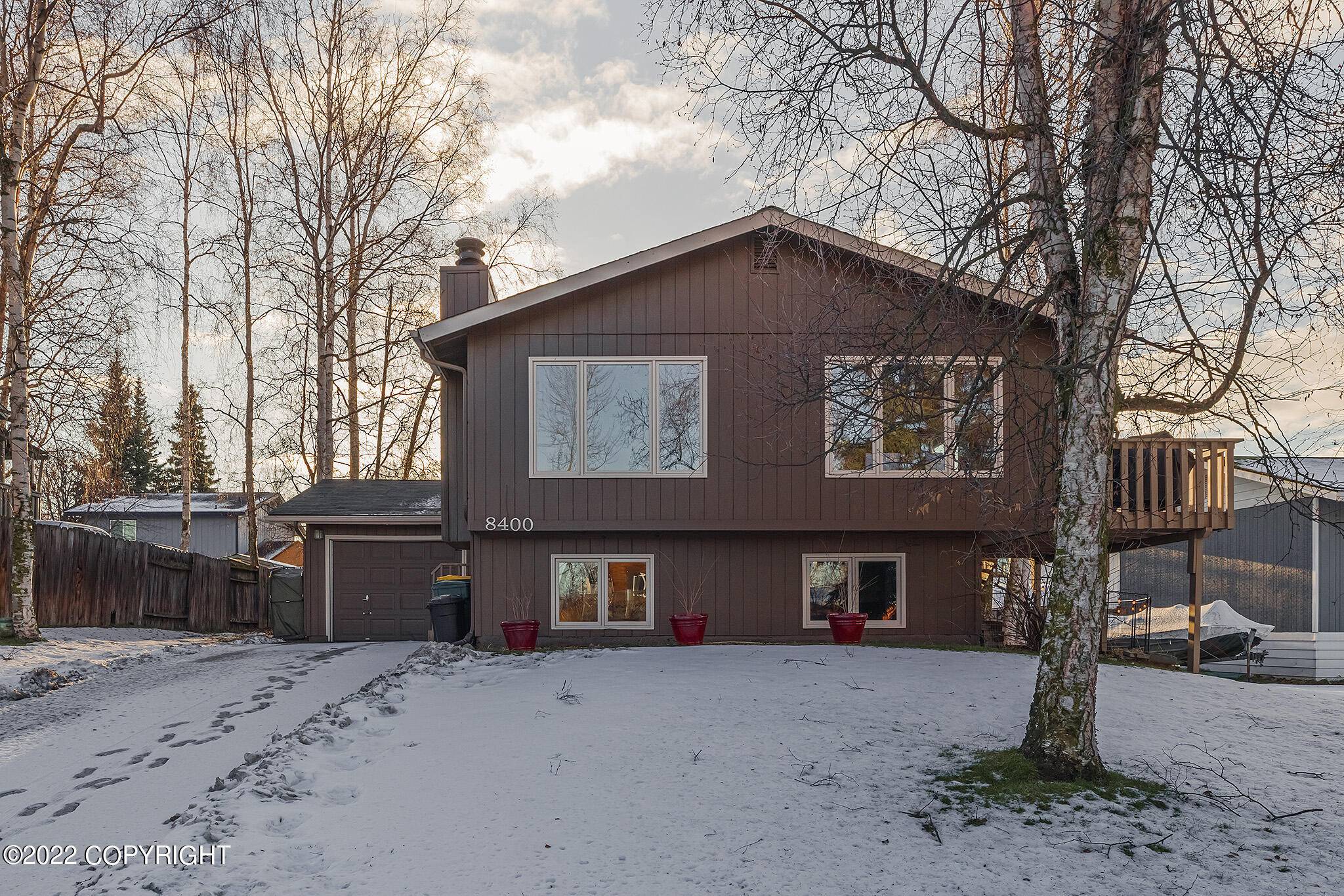 Anchorage, AK 99504,8400 E 11th CT