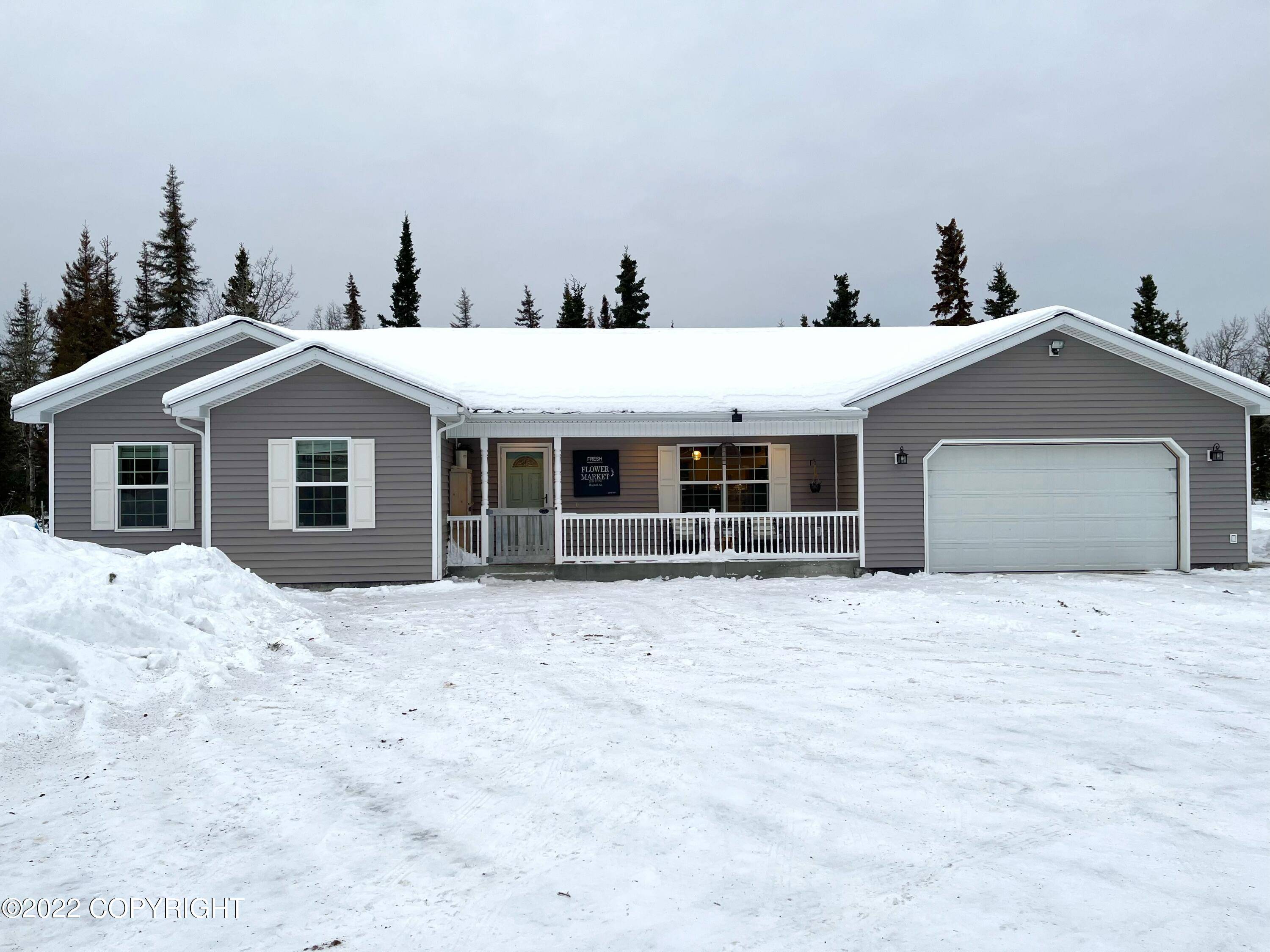 Kenai, AK 99611,905 Salmon Run DR