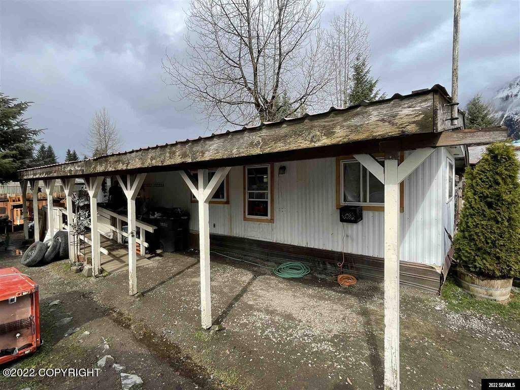 Juneau, AK 99801,9950 Stephen Richards Memorial DR #111