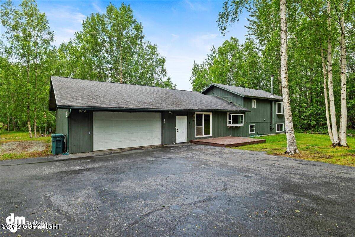 Chugiak, AK 99567,25043 Thunderbird DR