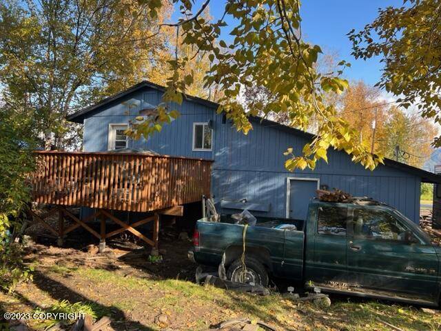 Palmer, AK 99645,942 S Lucas WAY