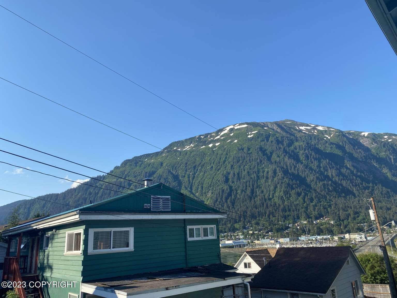 Juneau, AK 99801,3360 Nowell AVE #1