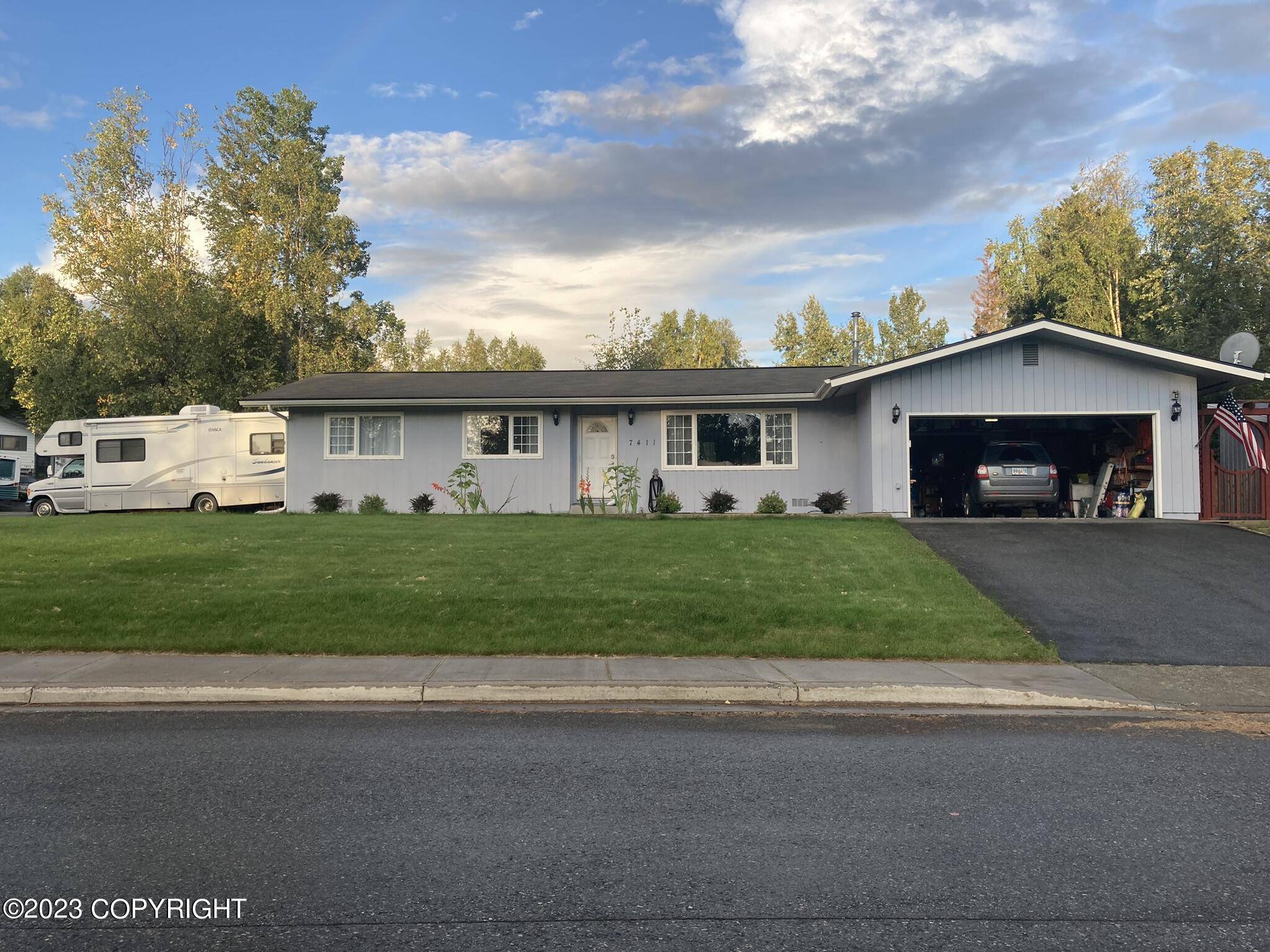 Anchorage, AK 99504,7411 Augustine DR