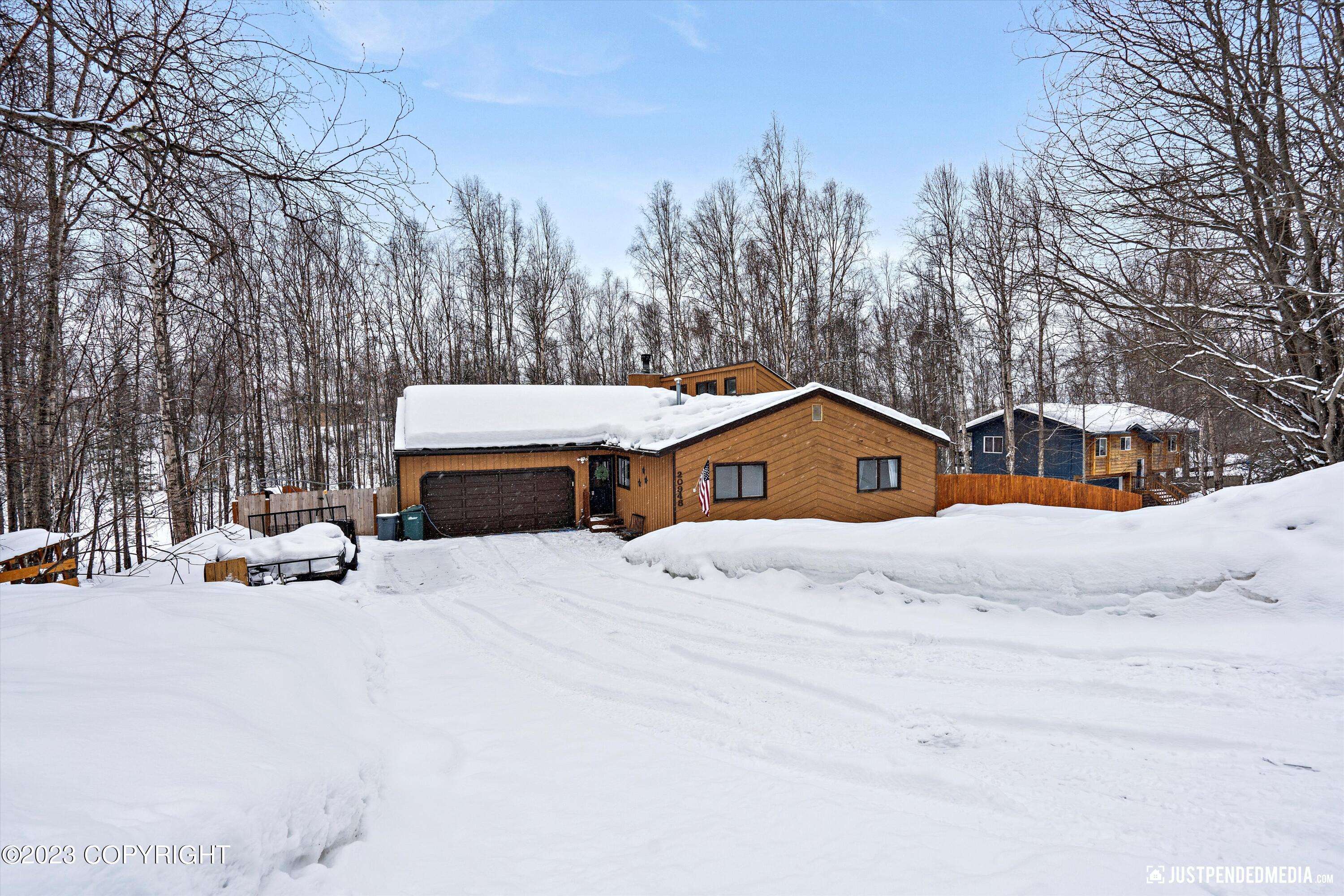 Chugiak, AK 99567,20948 Meadow Lake DR