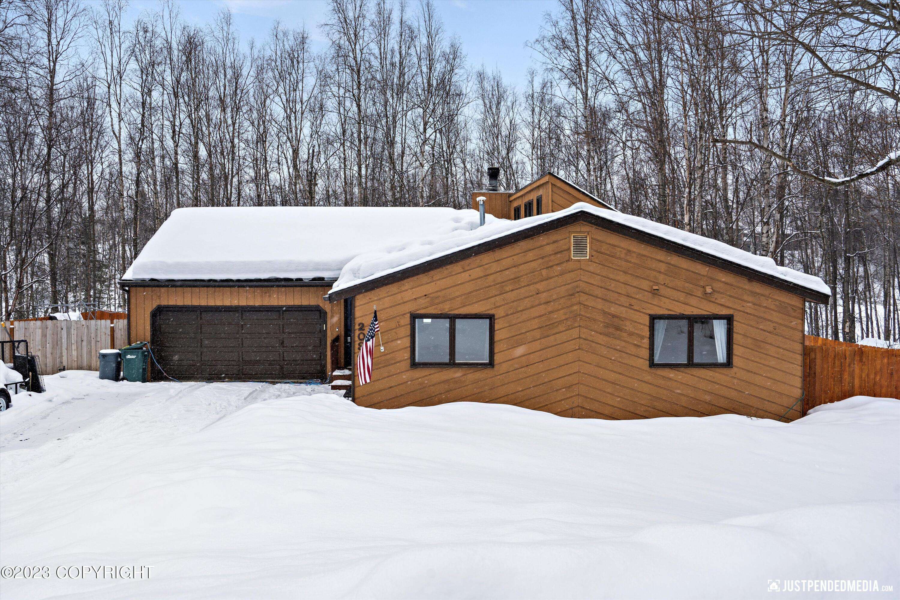 Chugiak, AK 99567,20948 Meadow Lake DR