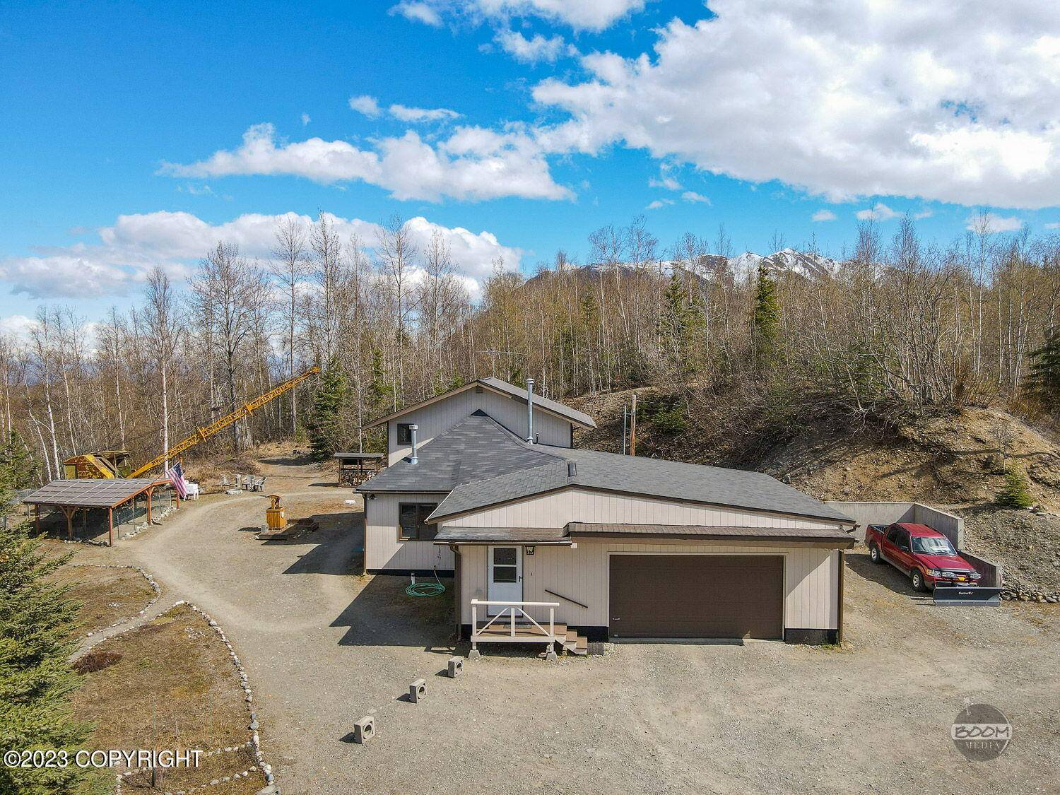 Chugiak, AK 99567,21725 Robin DR