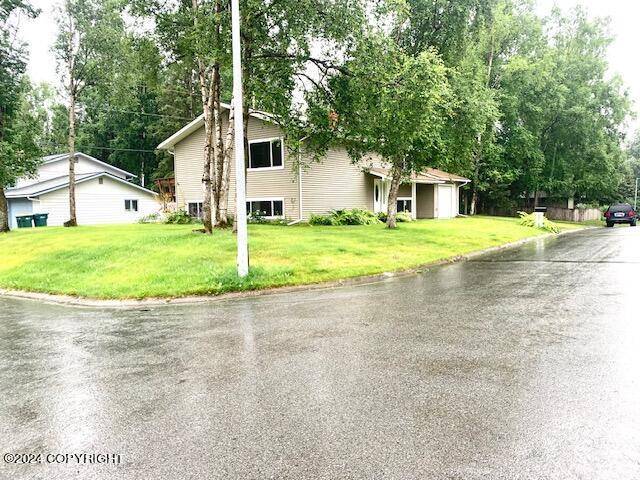 Anchorage, AK 99504,7348 Hennings WAY