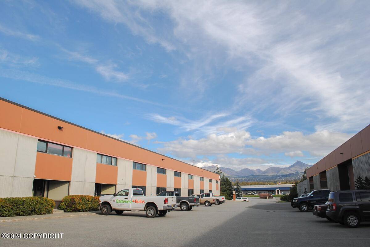 Anchorage, AK 99515,12100 Industry WAY #P-7