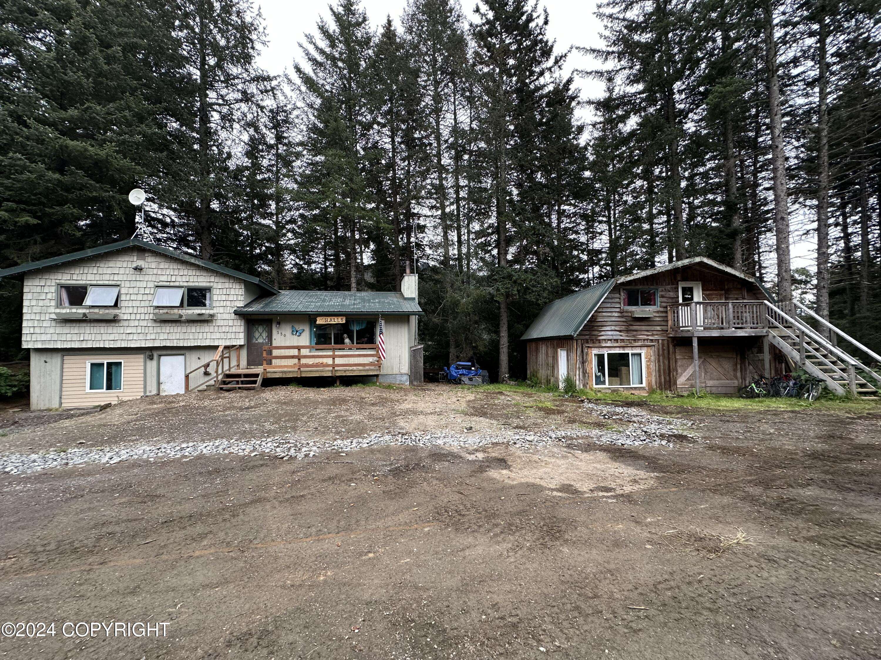 Seldovia, AK 99663,330 Eagle Run LOOP