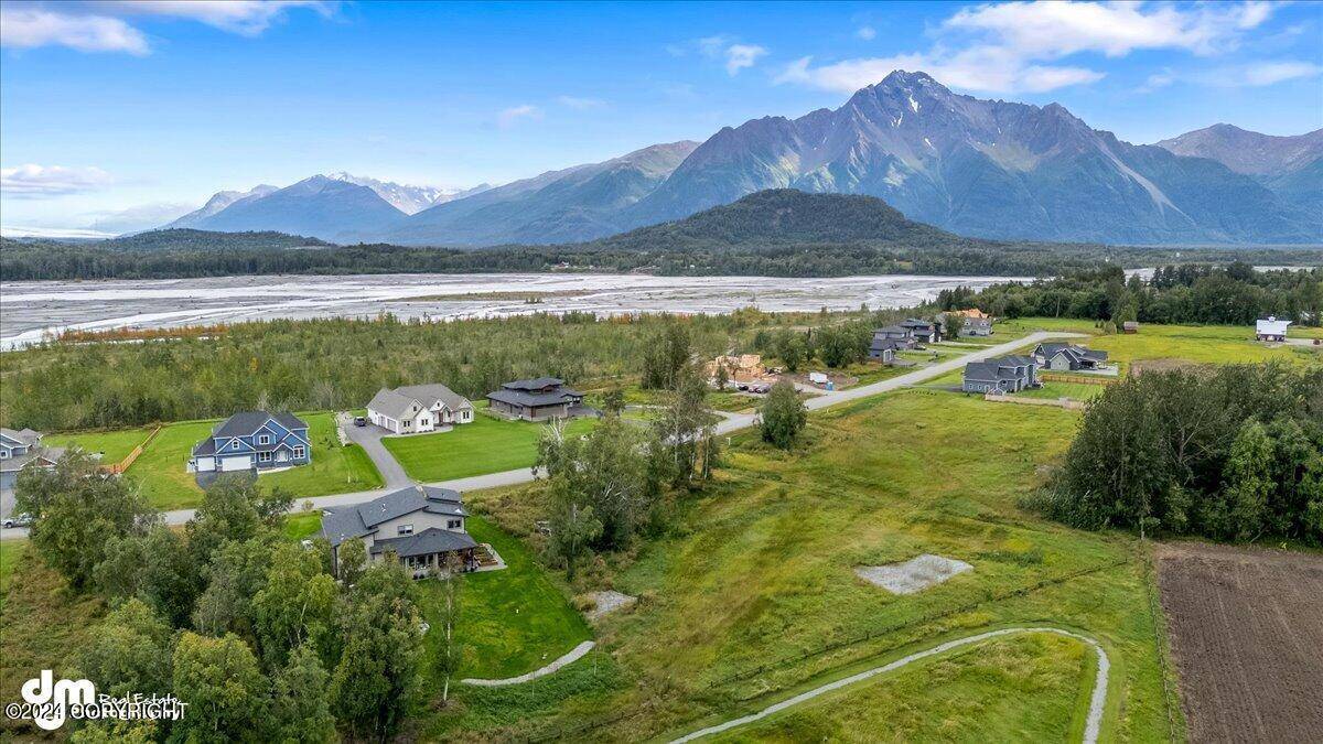 Palmer, AK 99645,1524 N River Rock CIR