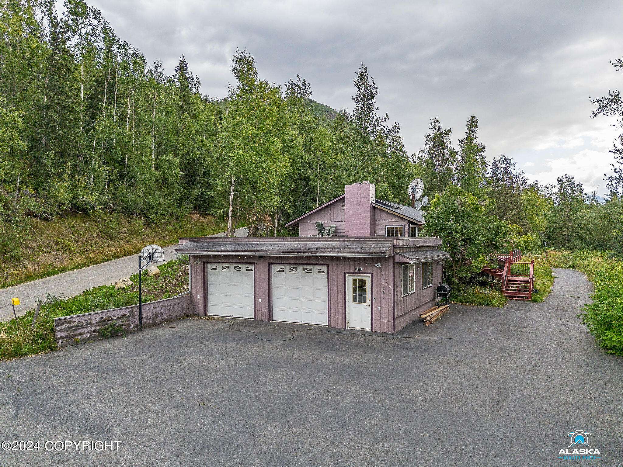 Eagle River, AK 99577,19306 High Bluff DR