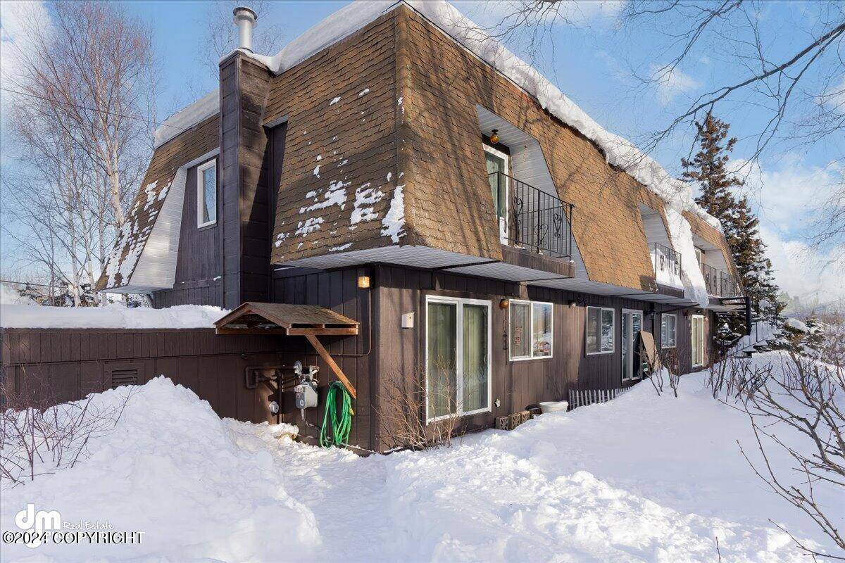 Anchorage, AK 99502,3520 W Dimond BLVD #4