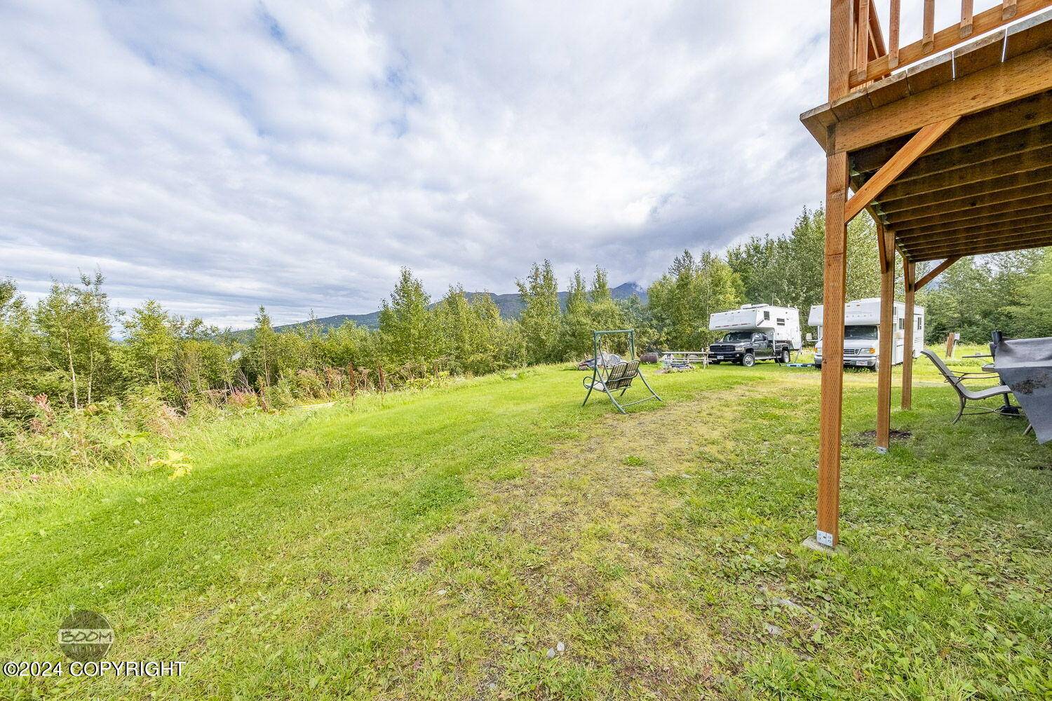 Eagle River, AK 99577,8153 Stewart Mountain DR #B