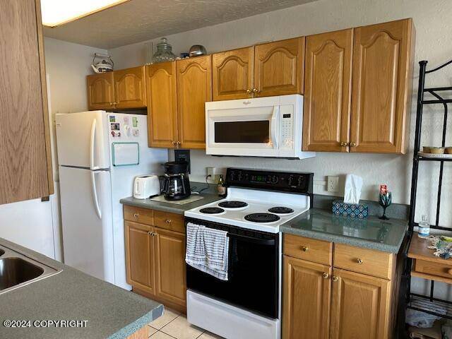 Whittier, AK 99693,100 Kenai ST #908