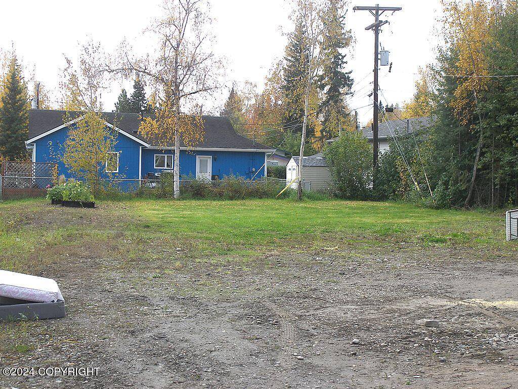 Fairbanks, AK 99701,139 Adak AVE