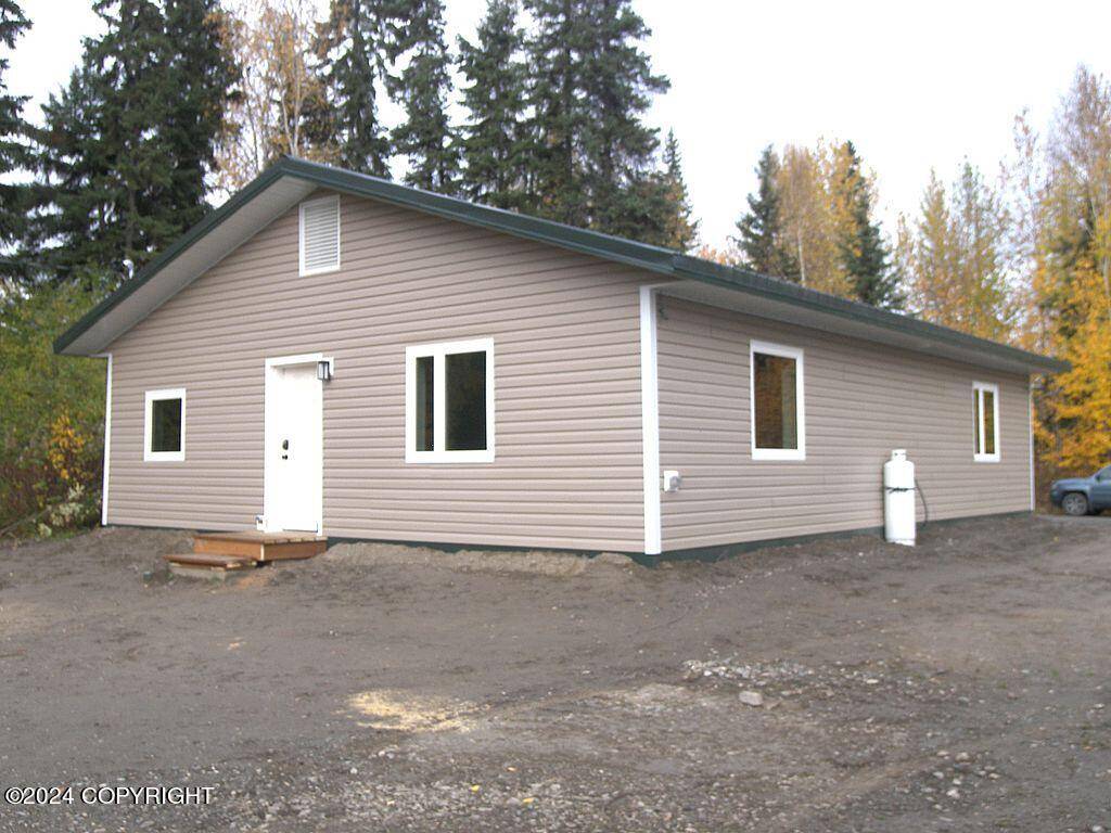 Fairbanks, AK 99701,139 Adak AVE