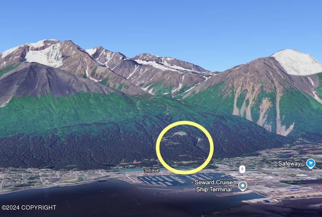 Seward, AK 99664,110 Aialik ST