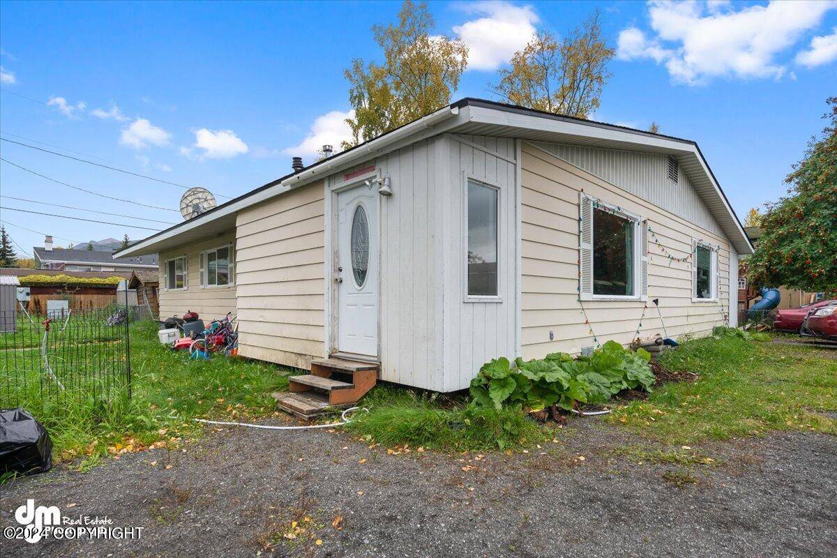 Anchorage, AK 99504,425 Eklutna ST