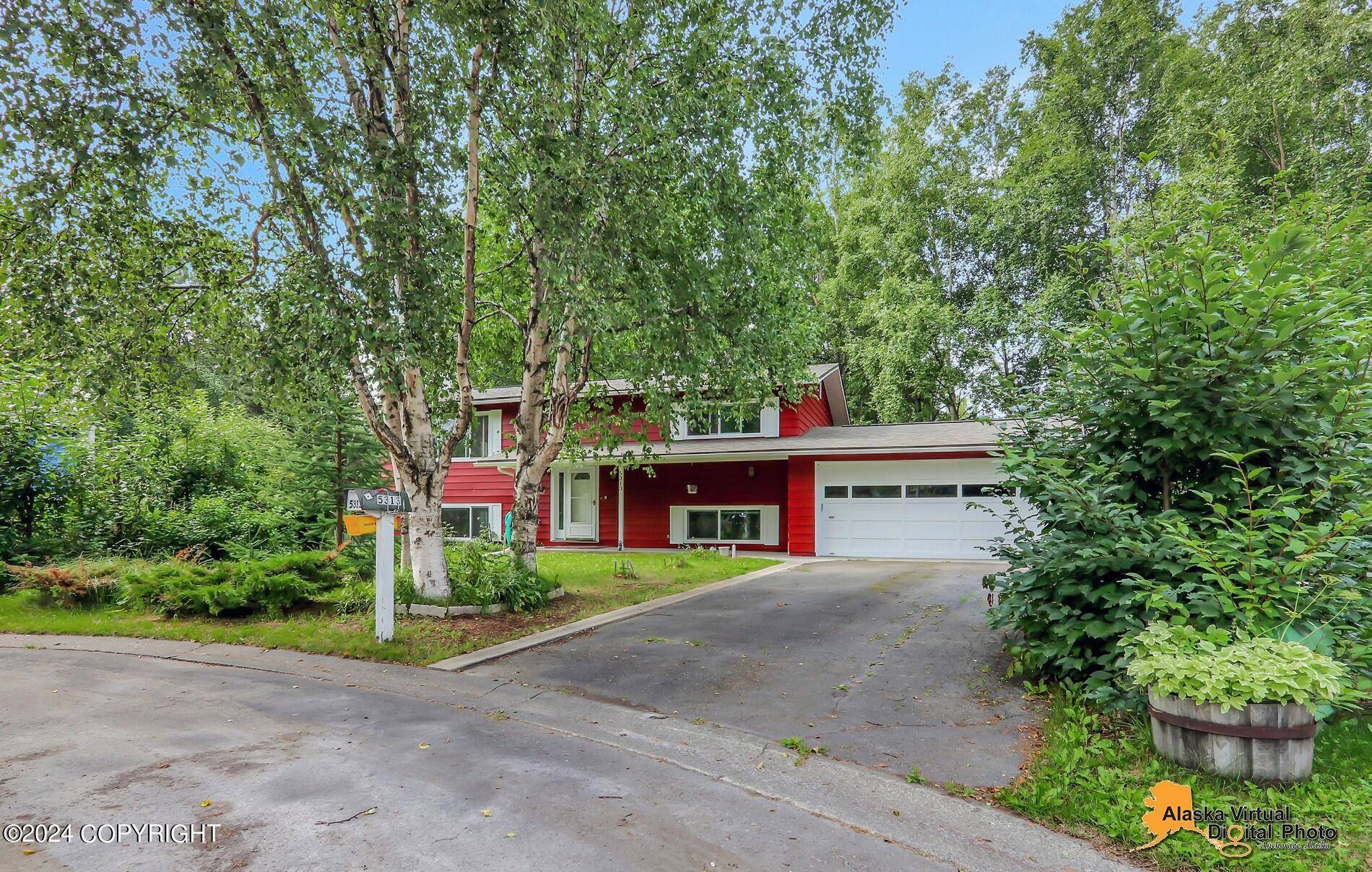 Anchorage, AK 99508,5313 Keuka CT