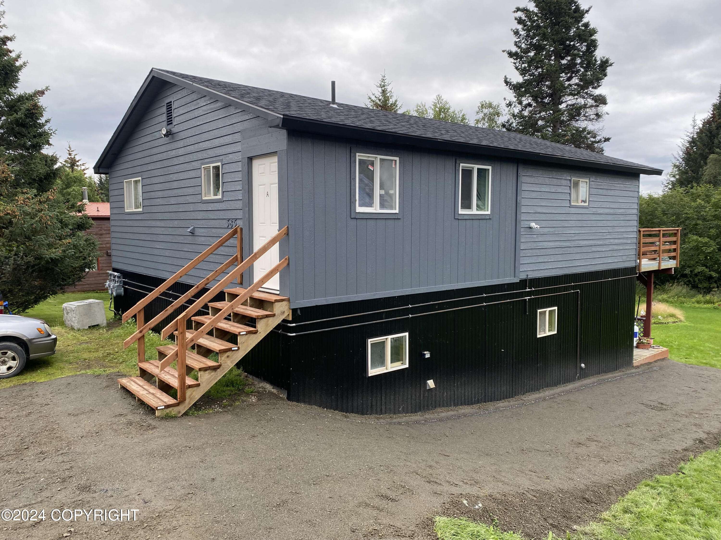 Homer, AK 99603,385 Lee DR