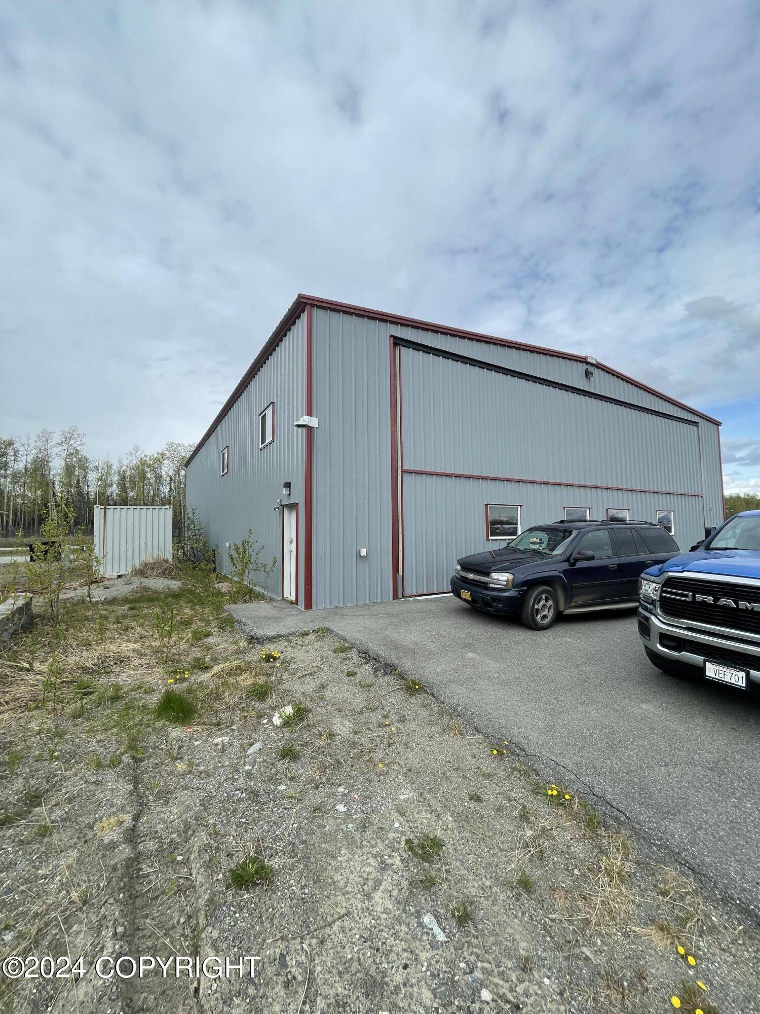 Wasilla, AK 99654,4110 W aviation AVE #14