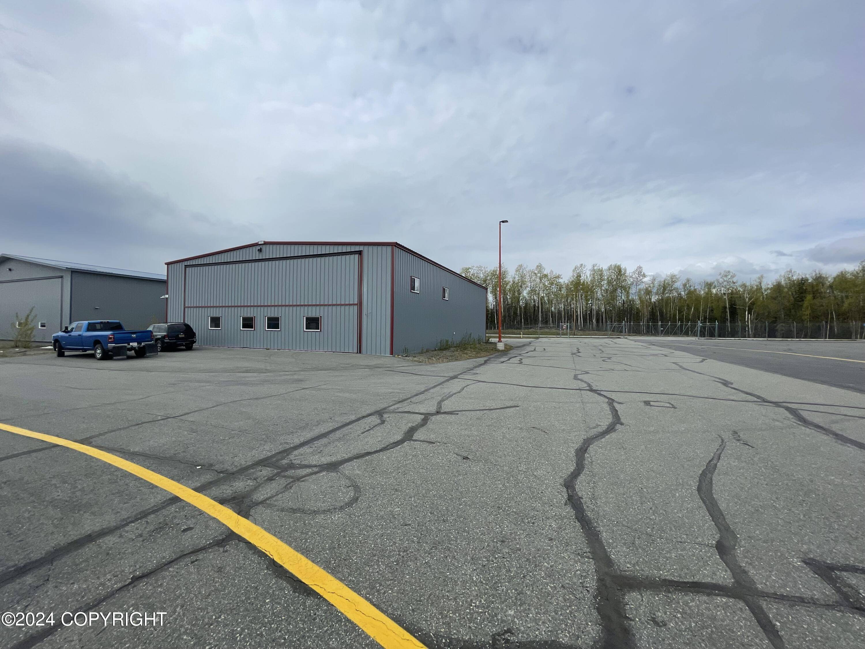 Wasilla, AK 99654,4110 W aviation AVE #14