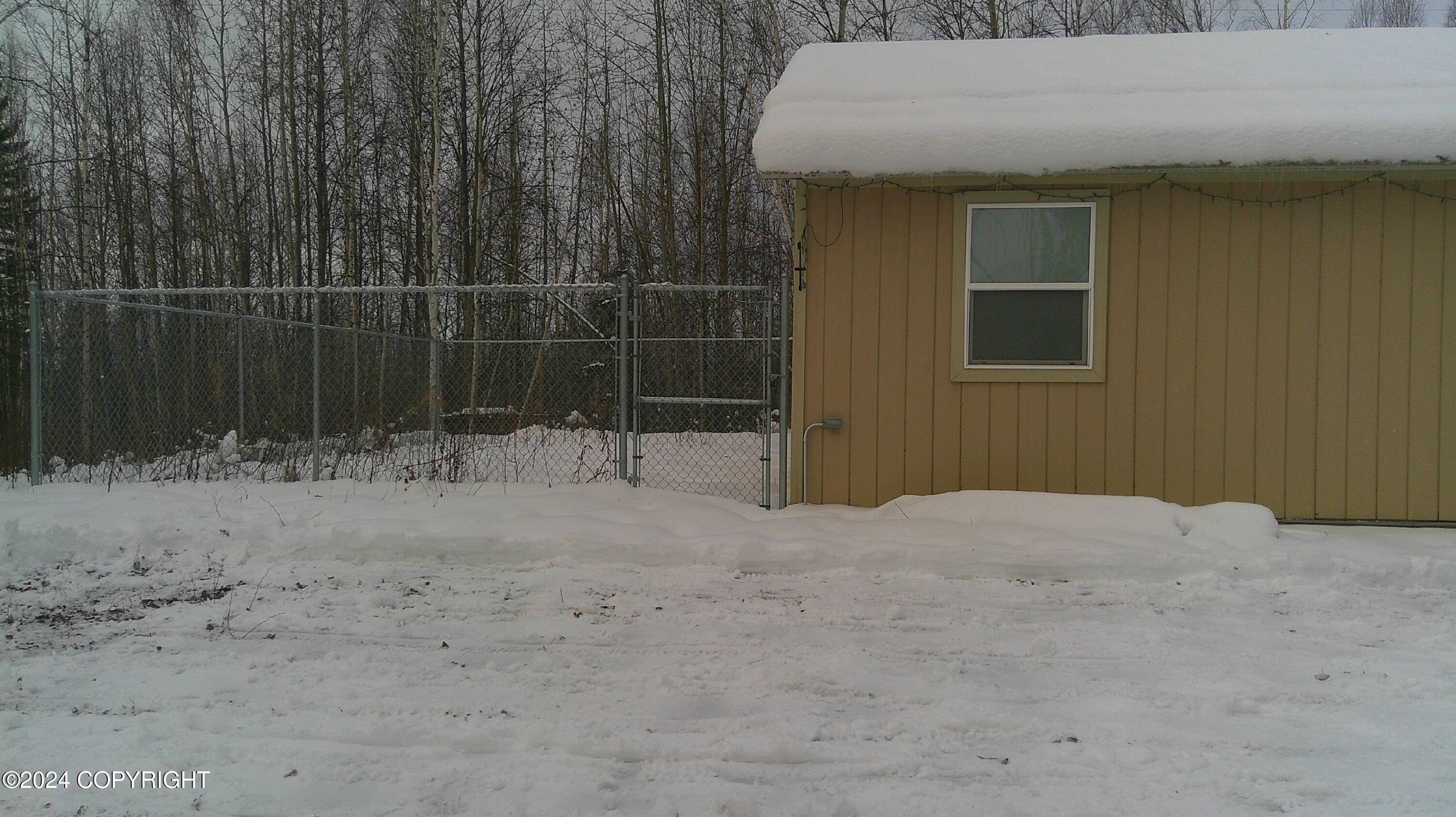 Fairbanks, AK 99712,689 Whitney DR