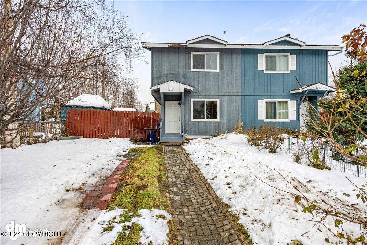 Anchorage, AK 99502,8911 Mast CIR