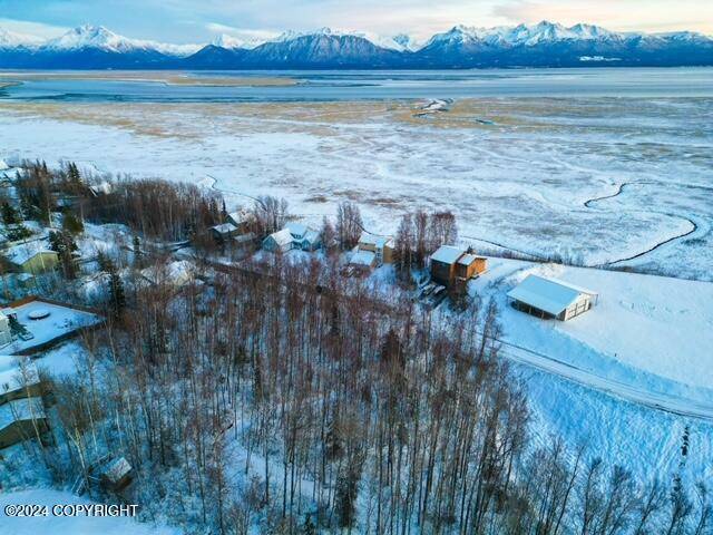 Wasilla, AK 99654,7041 W Leckwold DR